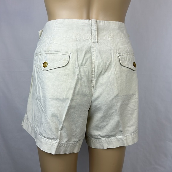 Old Navy Khaki Tan Shorts. Size 8. - Picture 3 of 10